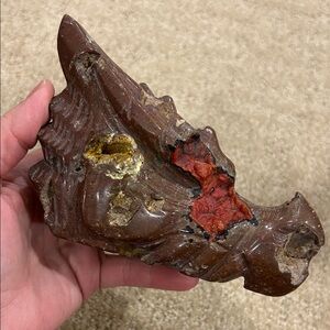 Red fox volcano agate dragon head crystal figurine